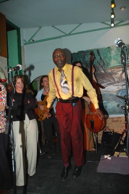 min 2006 05 14 guinguette mp 343
